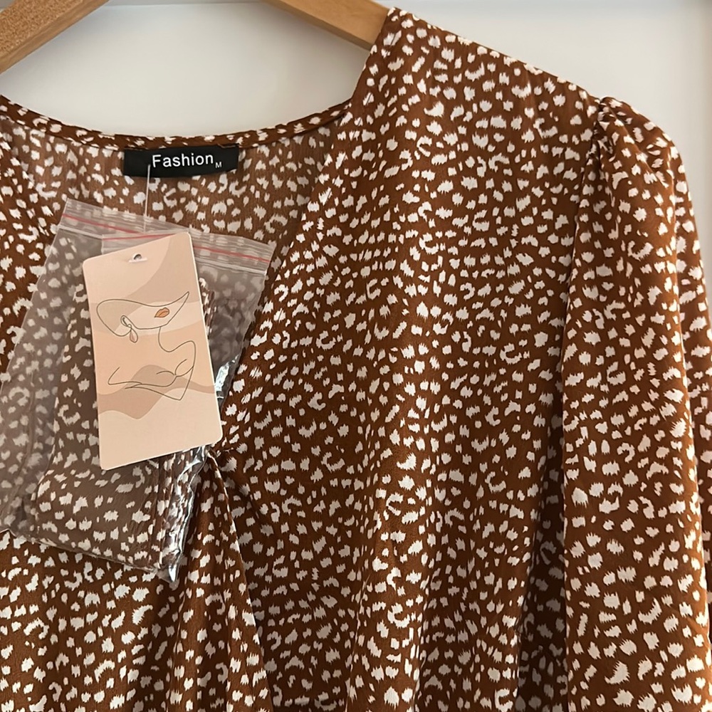 Pretty Garden Long Sleeve Dress - Picture 6 of 10